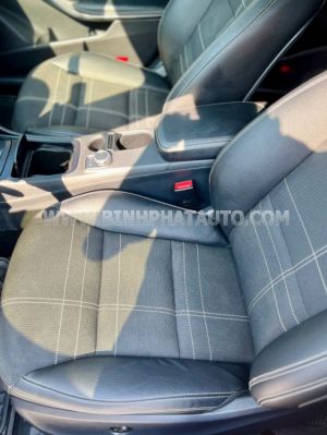 Xe Mercedes Benz CLA class CLA 200 2015