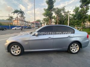Xe BMW 3 Series 320i 2010