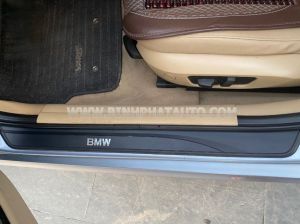 Xe BMW 3 Series 320i 2010