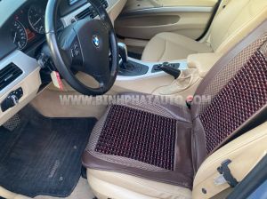 Xe BMW 3 Series 320i 2010